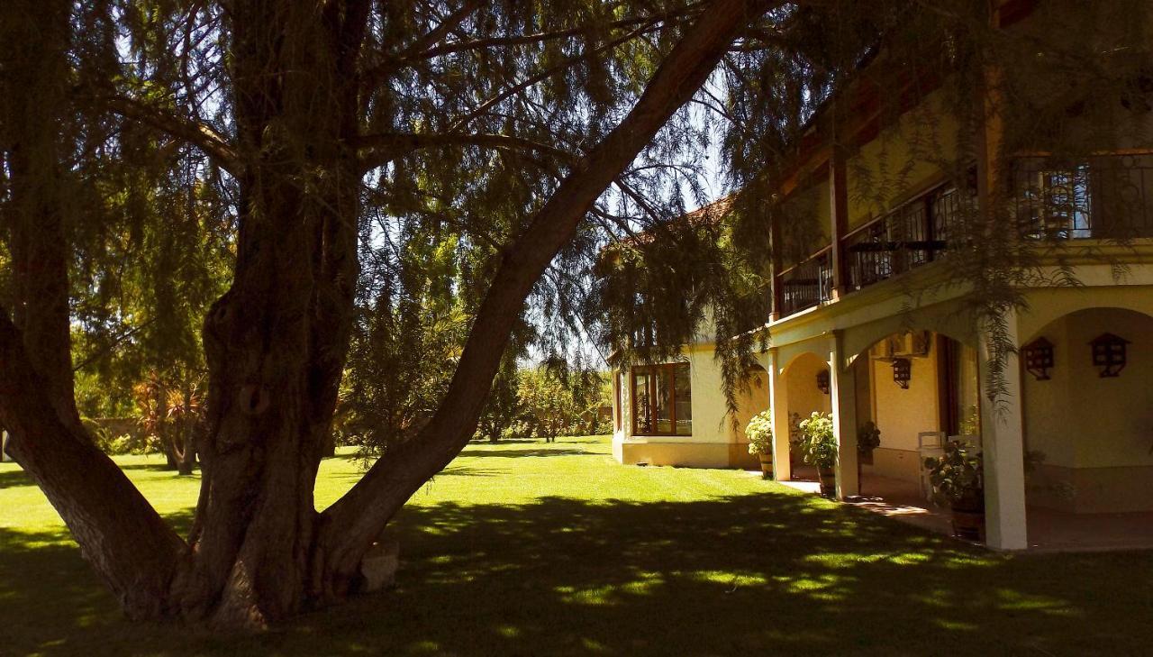 La Perla Hotel Santa Cruz Bagian luar foto